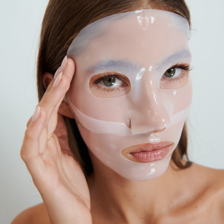 A.N.D. beauty High Glass Skin Mask